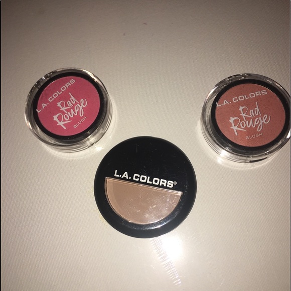 2LA colors red rose blush 1 LA pressed powder - Picture 1 of 8